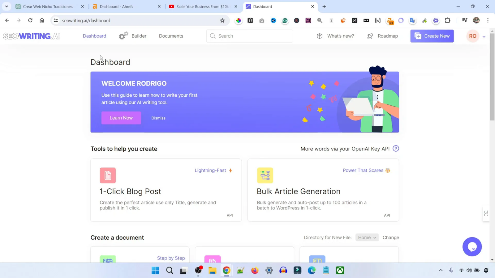 Interfaz de SEO Griding mostrando generación de contenido