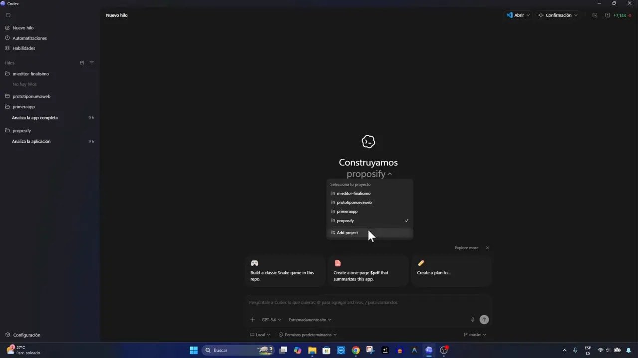 Interfaz de Codex con el selector de proyecto desplegado sobre 'Construyamos proposify' y la lista de workspaces a la izquierda.