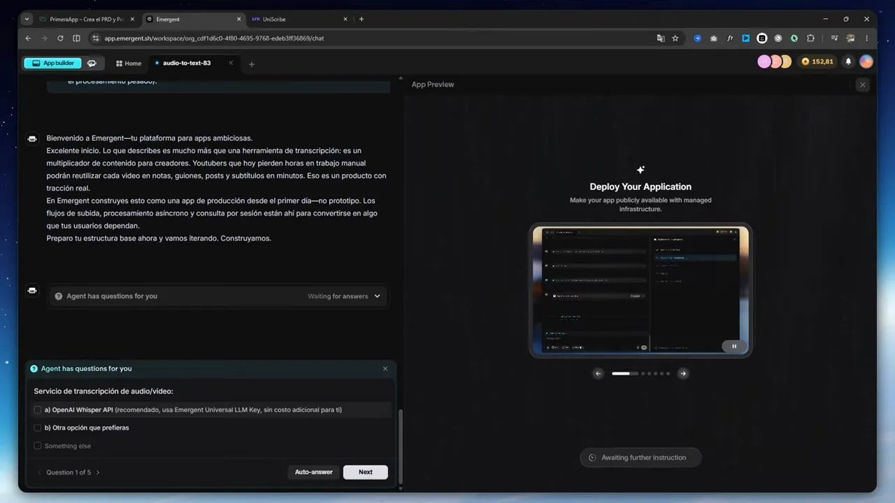De idea a app con PrimeraApp: cómo convertir una idea en una app web funcional con vibe coding 4 Emergent mostrando la sección de preguntas del agente para elegir el servicio de transcripción de audio y video