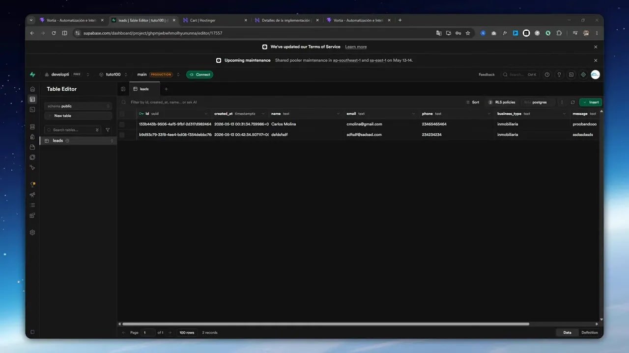 Editor de tablas en Supabase mostrando una tabla con columnas para datos de leads
