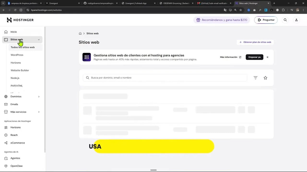 Panel de Hostinger en la sección Websites con opciones para añadir un sitio