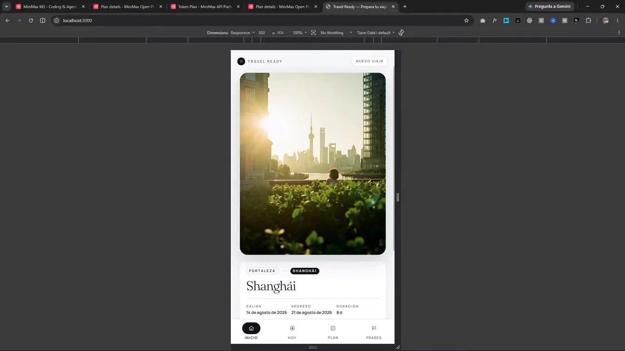 Pantalla móvil de viaje a Shanghái con una imagen urbana generada en la parte superior